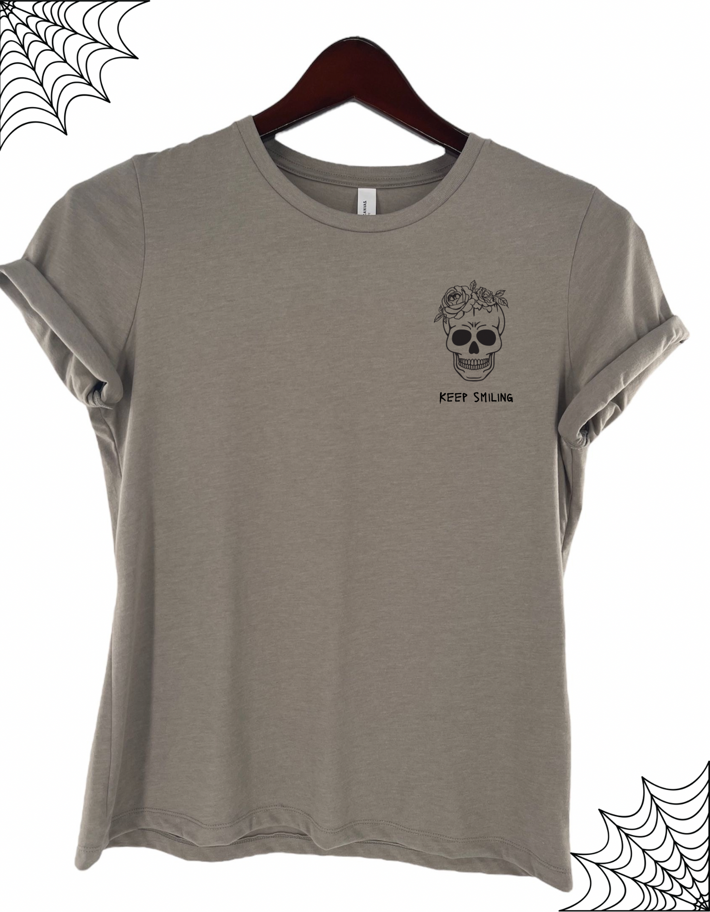 Keep Smiling Women's Skull Graphic Tee